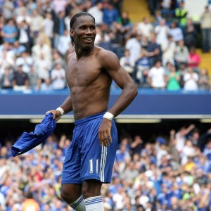 爱游戏娱乐网址-中国队后卫吉梅内斯在巴黎奥运会上表现出色，吉梅内斯哭